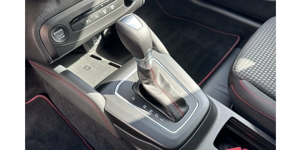 Ford Focus ST-Line X*Automatik//Navi/SHZG/PDC/Kamera* 9.976 km 23.390 &euro; Bamberg 96052