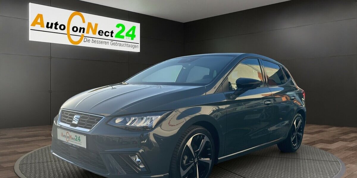 Seat Ibiza FR TSi *LED/Navi-App/18erAlu/SHZG/RFK/PDC/vi 17.350 km 19.680 &euro; Bamberg 96052