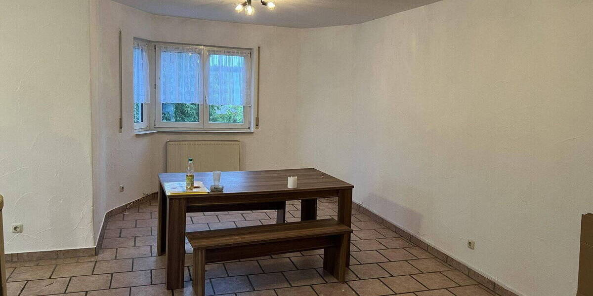 Doppelhaushälfte Itzgrund Gleußen - 7 Zimmer, 148 m&sup2;, 290.000&euro; | Angebot:25775557