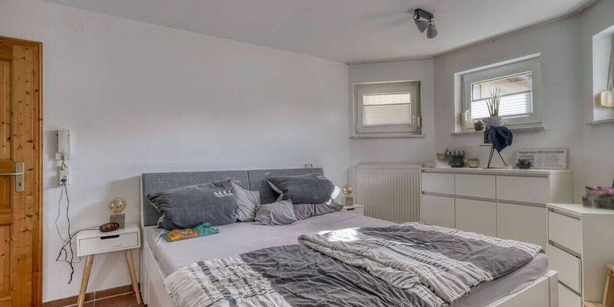 Etagenwohnung Memmelsdorf Weichendorf - 2 Zimmer, 62 m&sup2;, 128.000&euro; | Angebot:26931408