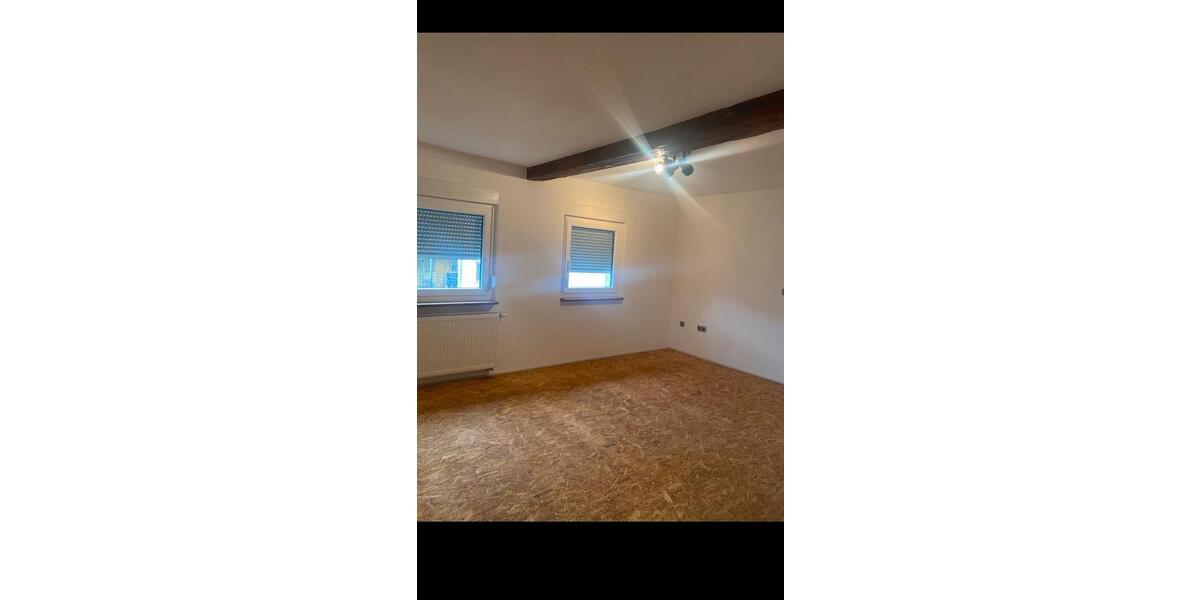 Doppelhaushälfte Rauhenebrach - 3 Zimmer, 140 m&sup2;, 900&euro; | Angebot:26168873