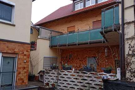 Haus Ebern - 14 Zimmer, 362 m&sup2;, 395.000&euro; | Angebot:26751256