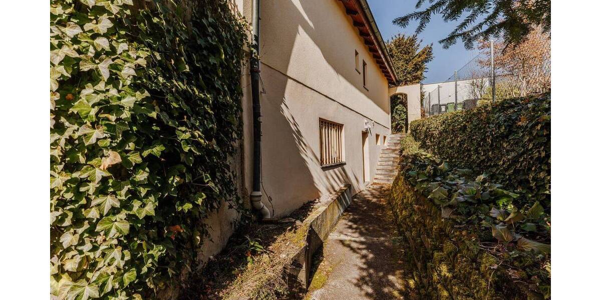 Einfamilienhaus Forchheim - 5 Zimmer, 172 m&sup2;, 700.000&euro; | Angebot:26093719