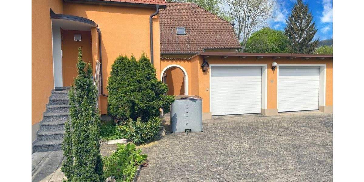 Mehrfamilienhaus, Wohnhaus Forchheim Burk - 7 Zimmer, 177 m&sup2;, 680.000&euro; | Angebot:25741963