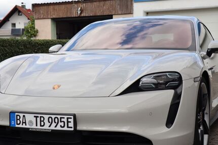Porsche Taycan 48.779 km 67.399 &euro; rattelsdorf 96179