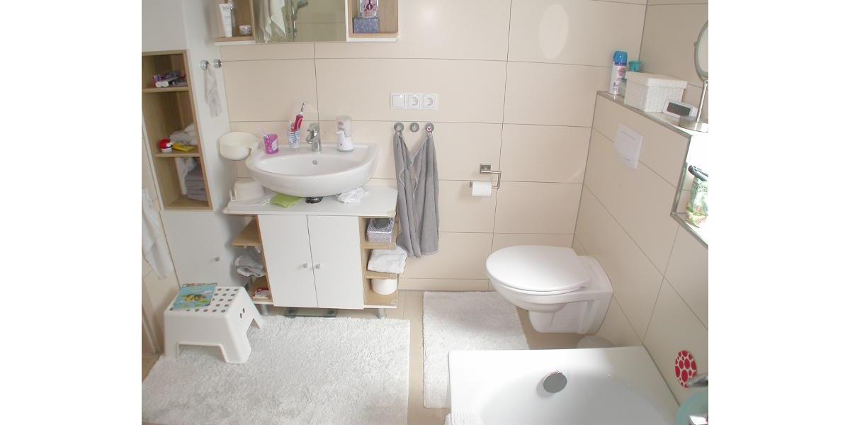 4 Zi. Erdgeschoss Wohnung mit Garten und 2 Stellplätzen - Etagenwohnung Höchstadt | Angebot:26802455