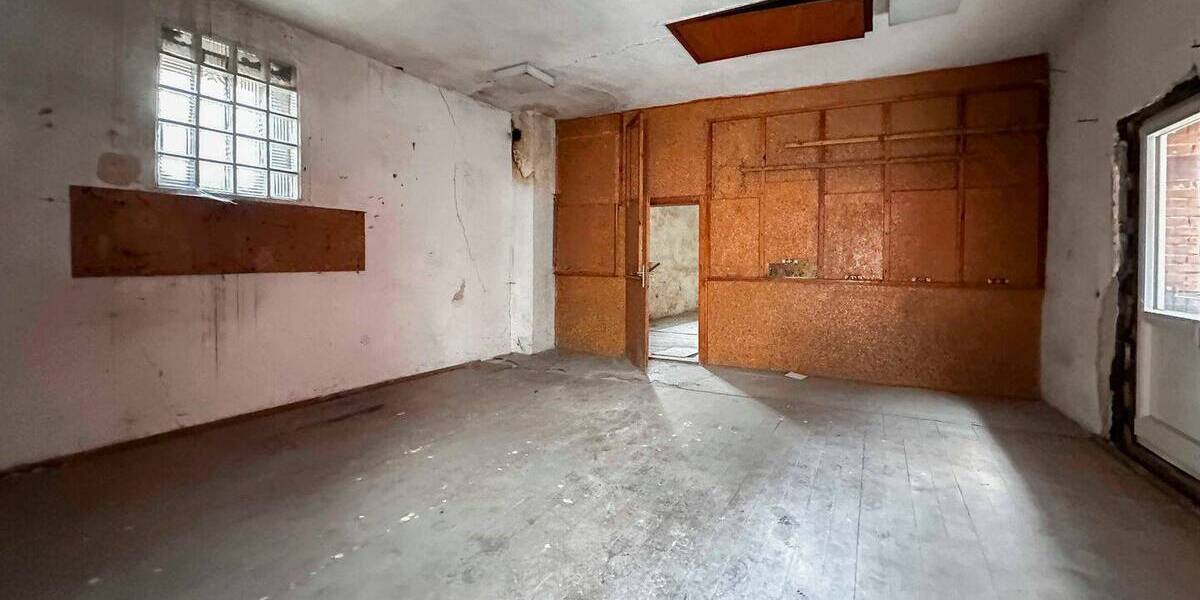 Gewerbeobjekt Hollfeld - 7 Zimmer, 349.000&euro; | Angebot:26617414