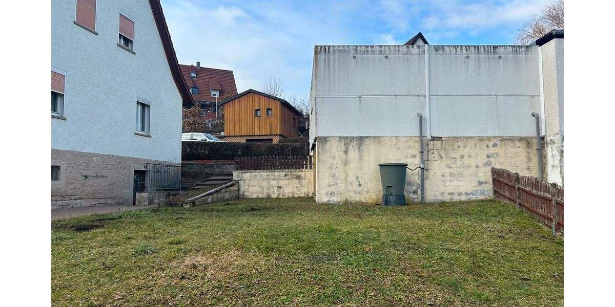 Doppelhaushälfte Eltmann - 5 Zimmer, 120 m&sup2;, 215.000&euro; | Angebot:25669814