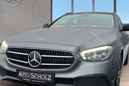 Mercedes-Benz E 300 159.125 km 26.363 &euro; Höchstadt 91315
