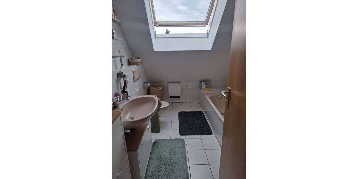 Etagenwohnung Bad Staffelstein Unterzettlitz - 4 Zimmer, 82 m&sup2;, 595&euro; | Angebot:26930215
