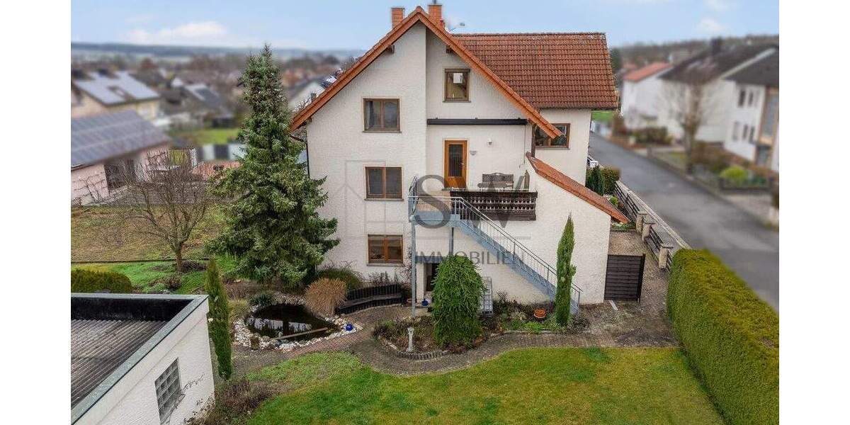 Einfamilienhaus Burgebrach - 9 Zimmer, 227 m&sup2;, 550.000&euro; | Angebot:25685831