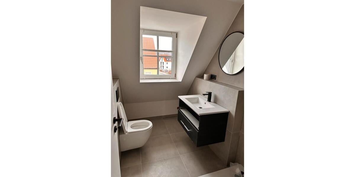 Etagenwohnung Forchheim - 4 Zimmer, 1.500&euro; | Angebot:25742539