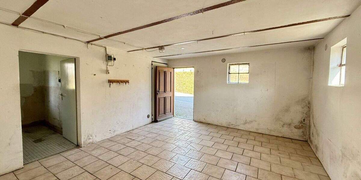 Einfamilienhaus Weilersbach - 6 Zimmer, 137 m&sup2;, 189.000&euro; | Angebot:25905561