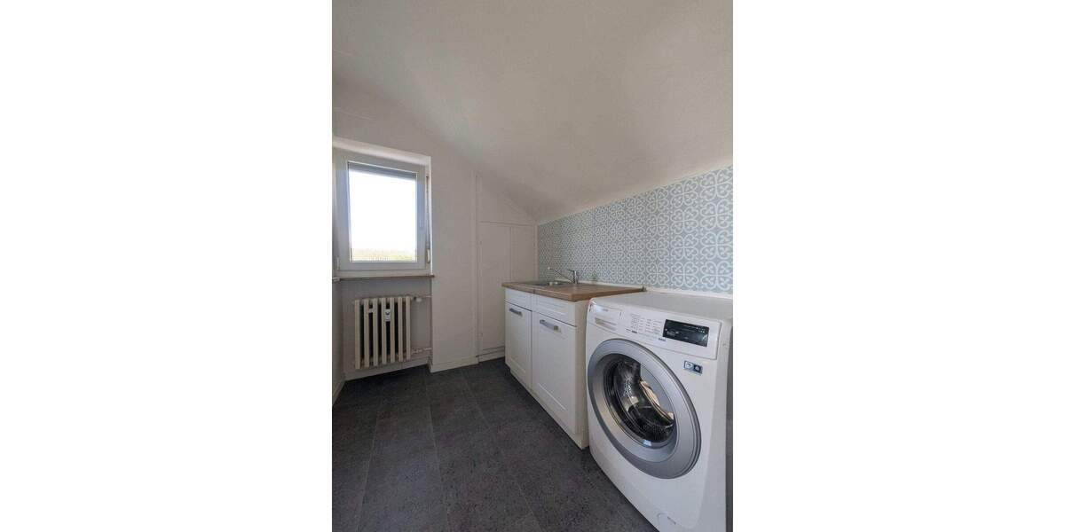 Etagenwohnung Hallstadt - 3 Zimmer, 64 m&sup2;, 240.000&euro; | Angebot:25672917