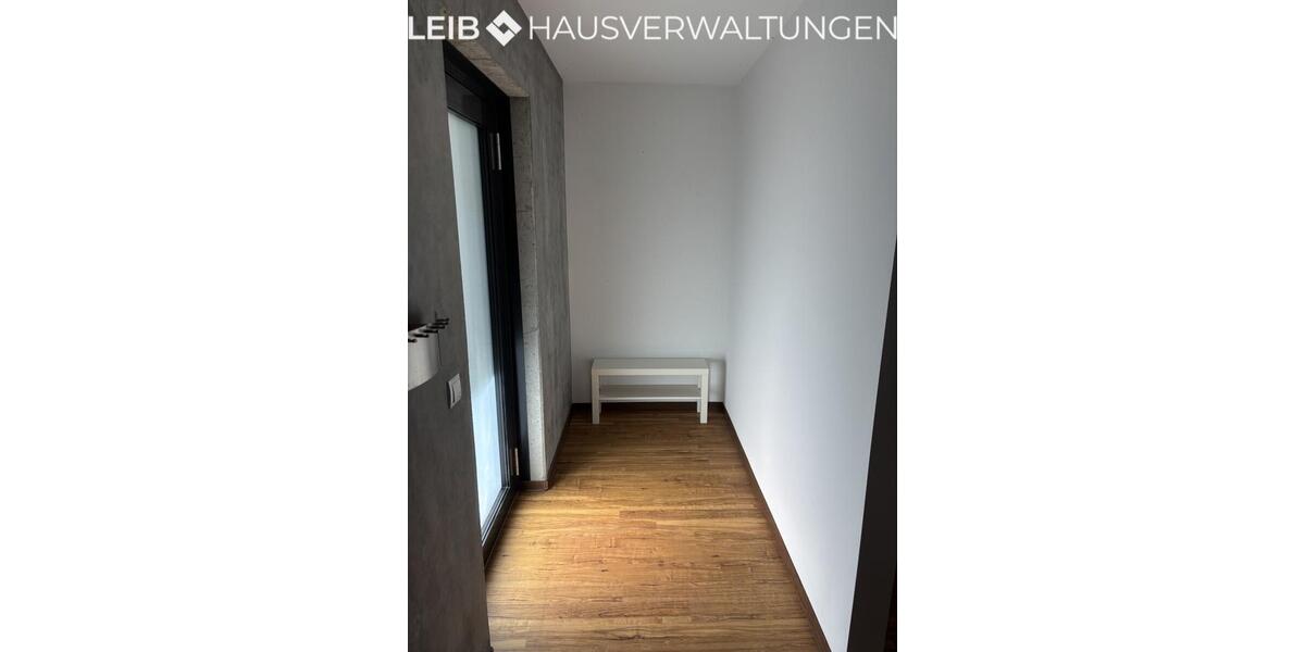 Etagenwohnung Bamberg Am Bruderwald - 2 Zimmer, 63 m&sup2;, 700&euro; | Angebot:25923402