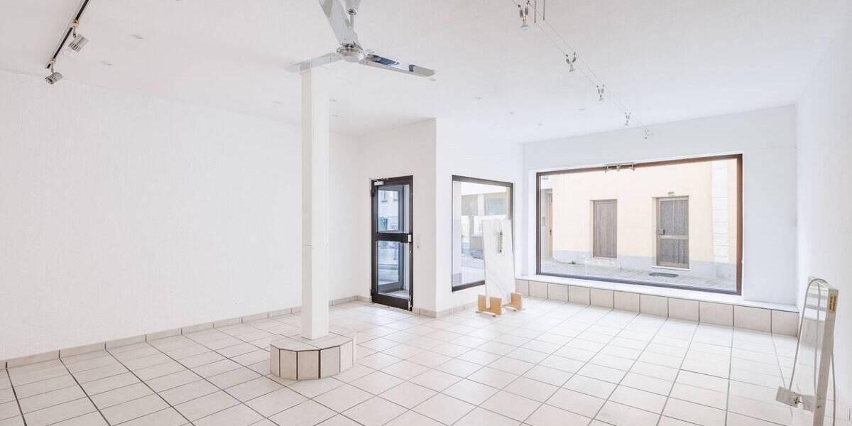 Mehrfamilienhaus, Wohnhaus Forchheim - 6 Zimmer, 130 m&sup2;, 630.000&euro; | Angebot:25692176