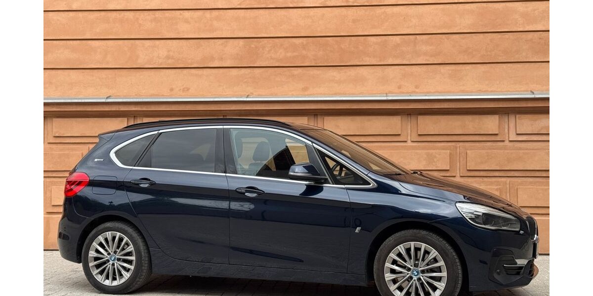 BMW 225 Active Tourer 102.000 km 16.000 &euro; Bamberg 96052