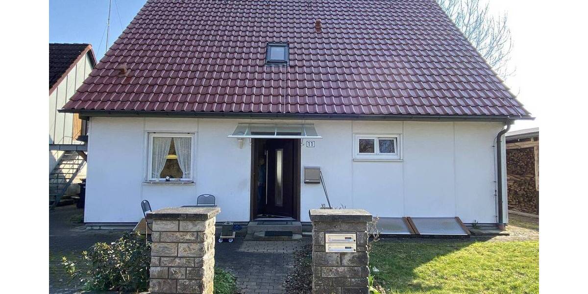 Einfamilienhaus Burghaslach Fürstenforst - 5 Zimmer, 127 m&sup2;, 229.000&euro; | Angebot:26064998