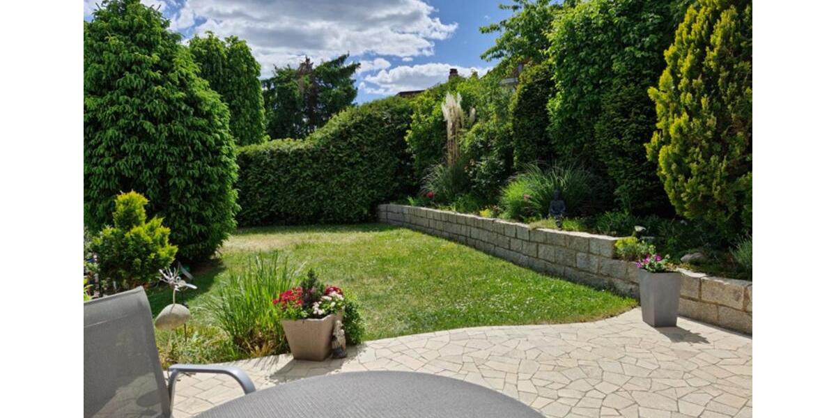 Mehrfamilienhaus, Wohnhaus Hausen - 10 Zimmer, 268 m&sup2;, 680.000&euro; | Angebot:22627182