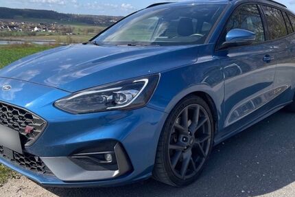 Ford Focus 165.000 km 14.700 &euro; Burgebrach 96138