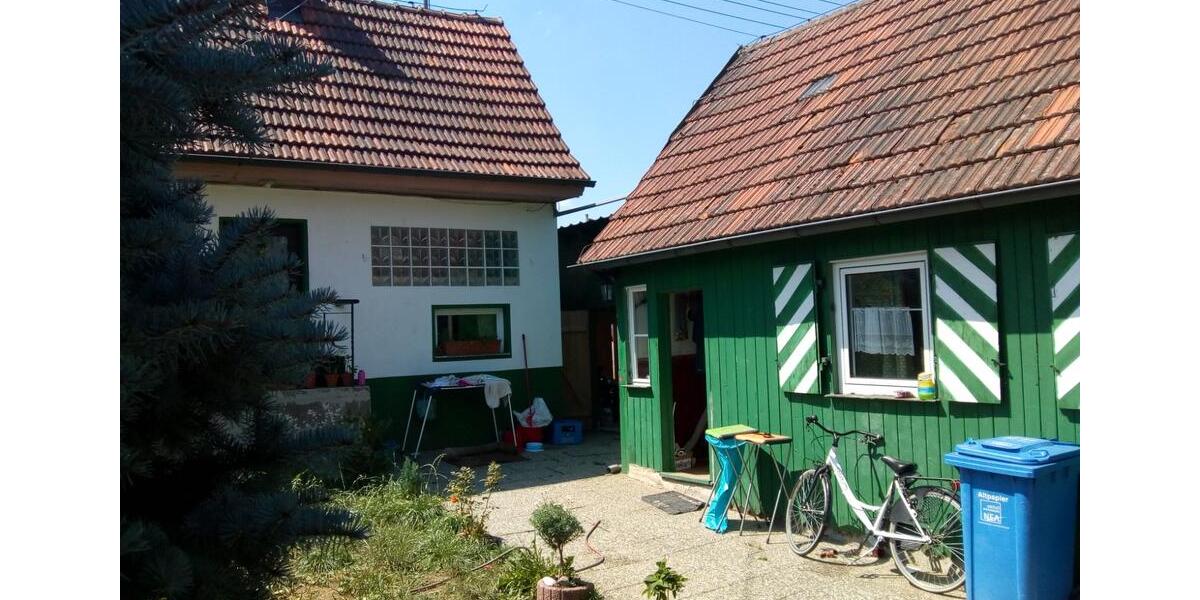 Etagenwohnung Burghaslach - 4 Zimmer, 75 m&sup2;, 89.000&euro; | Angebot:25804572