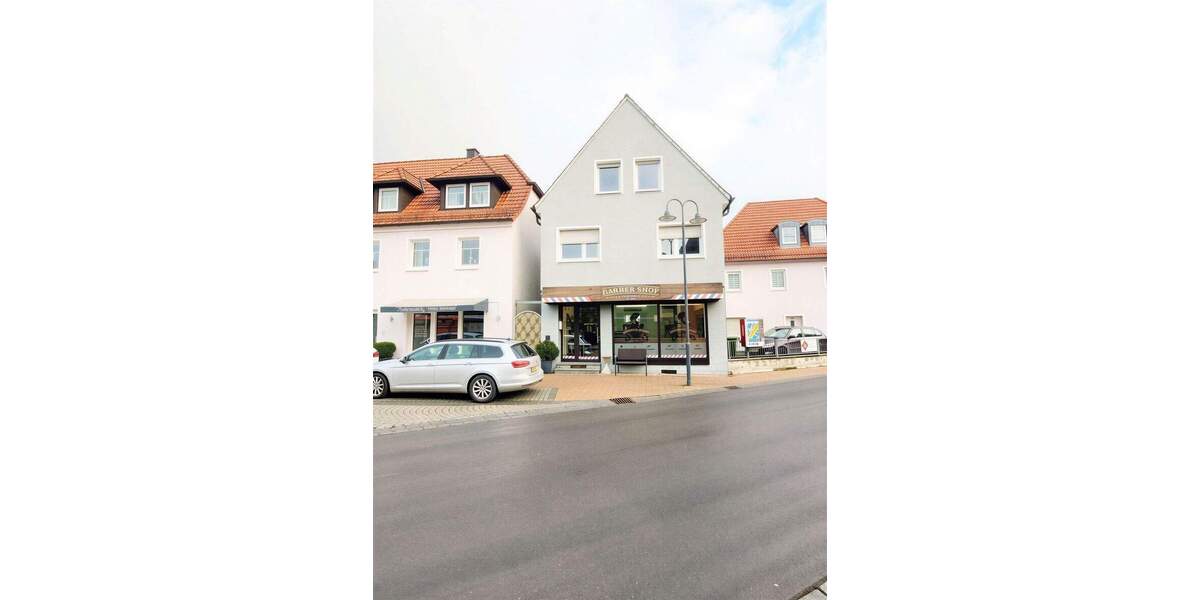 Mehrfamilienhaus, Wohnhaus Adelsdorf - 8 Zimmer, 202 m&sup2;, 398.000&euro; | Angebot:25681317