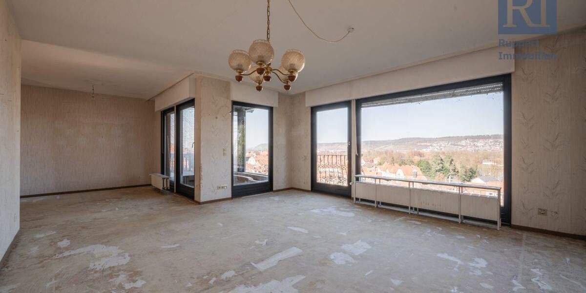 Einfamilienhaus Eltmann - 8 Zimmer, 140 m&sup2;, 295.000&euro; | Angebot:25909245