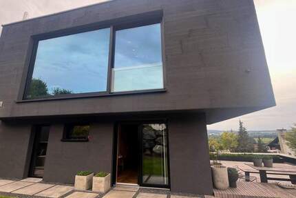 Haus Hallstadt Dörfleins - 5 Zimmer, 200 m&sup2;, 2.450.000&euro; | Angebot:25670494