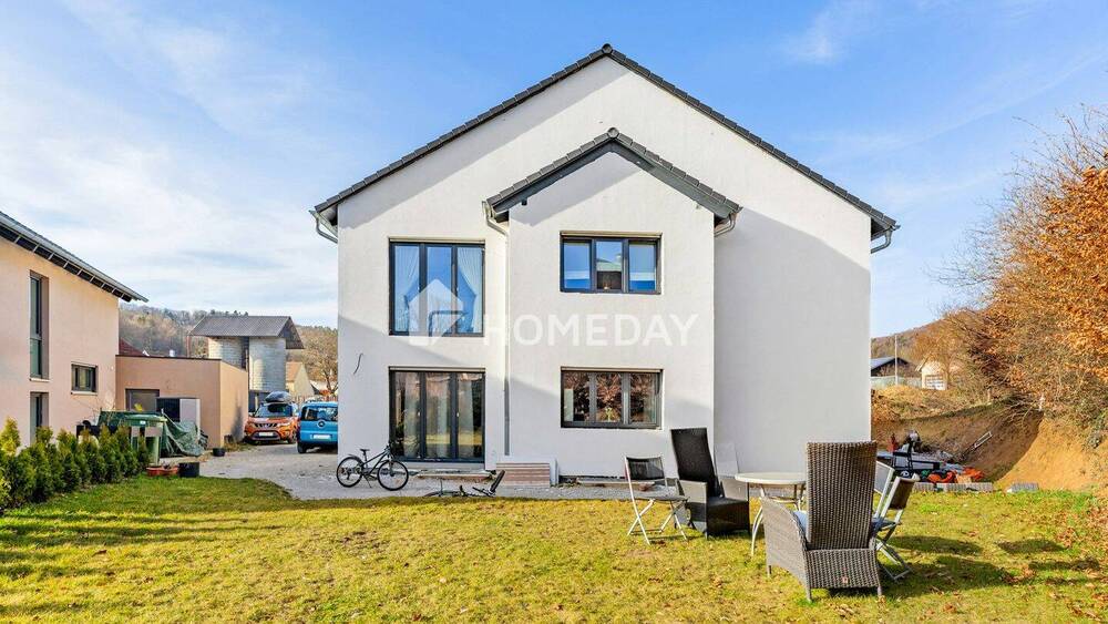 Etagenwohnung Buttenheim Stackendorf - 5 Zimmer, 123 m&sup2;, 429.000&euro; | Angebot:26308392