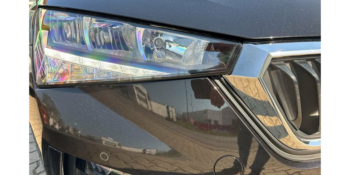 Skoda Scala TSi Clever * LED/Navi-Amundsen/virt.Cockpit/ 27.272 km 17.980 &euro; Bamberg 96052