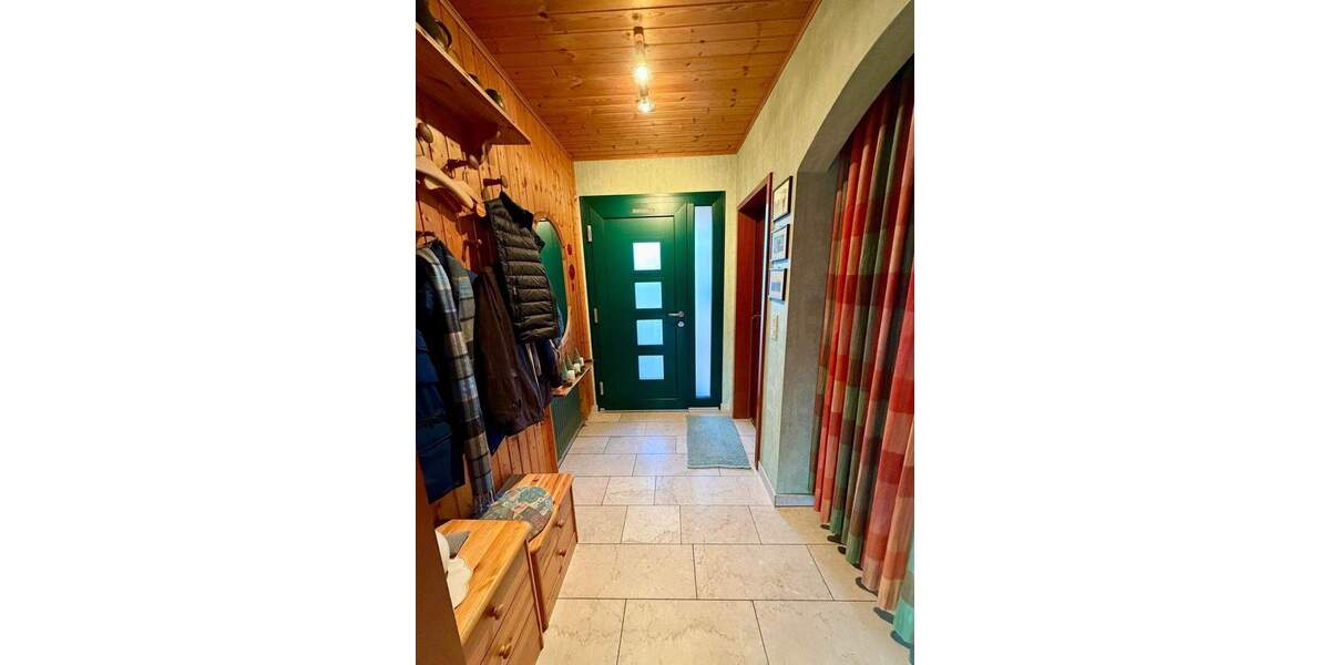 Reihenendhaus Ebern - 7 Zimmer, 170 m&sup2;, 299.500&euro; | Angebot:25665689