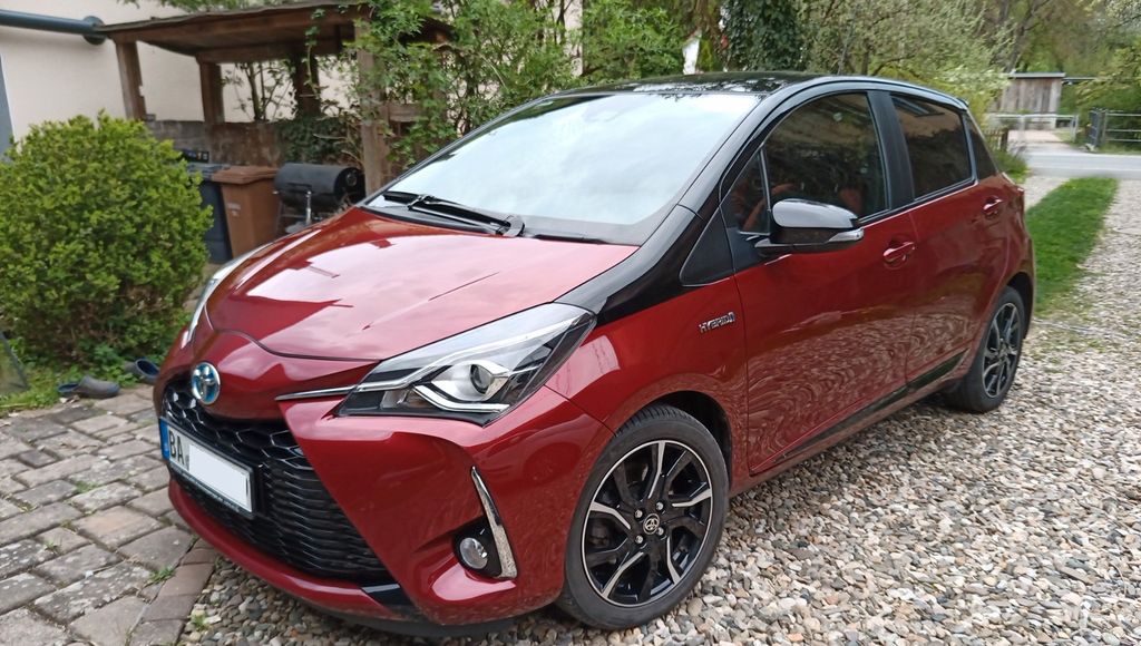 Toyota Yaris 92.000 km 13.900 &euro; Scheßlitz 96110