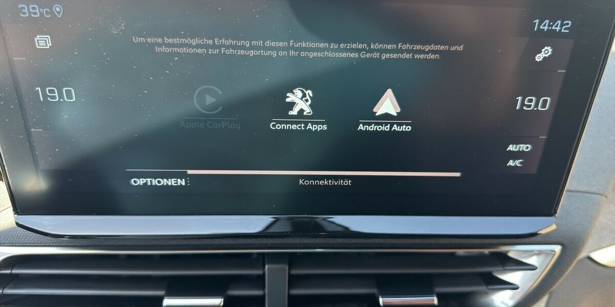 Peugeot 3008 GT *Navi/ACC/Kamera/LED/PDC/SHZG/1.Hd* 9.635 km 22.490 &euro; Bamberg 96052