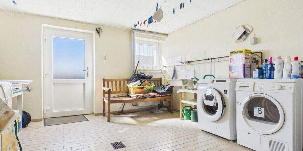 Einfamilienhaus Ebern - 4 Zimmer, 115 m&sup2;, 295.000&euro; | Angebot:25801189