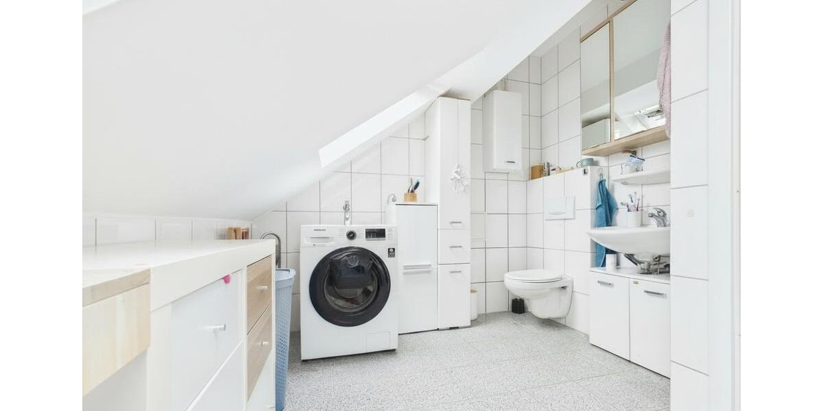 Dachgeschoßwohnung Kemmern - 4 Zimmer, 85 m&sup2;, 1.000&euro; | Angebot:26624590