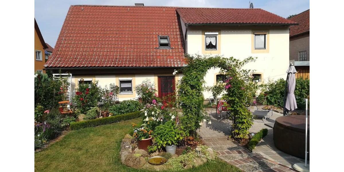 Bauernhaus, Landhaus Gerach - 2 Zimmer, 110 m&sup2;, 319.000&euro; | Angebot:25945963