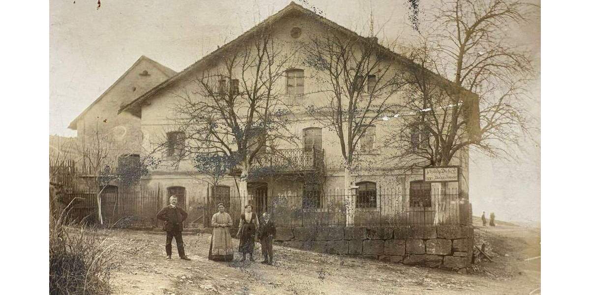 Mehrfamilienhaus, Wohnhaus Königsfeld - 1 Zimmer, 284 m&sup2;, 49.000&euro; | Angebot:25930755