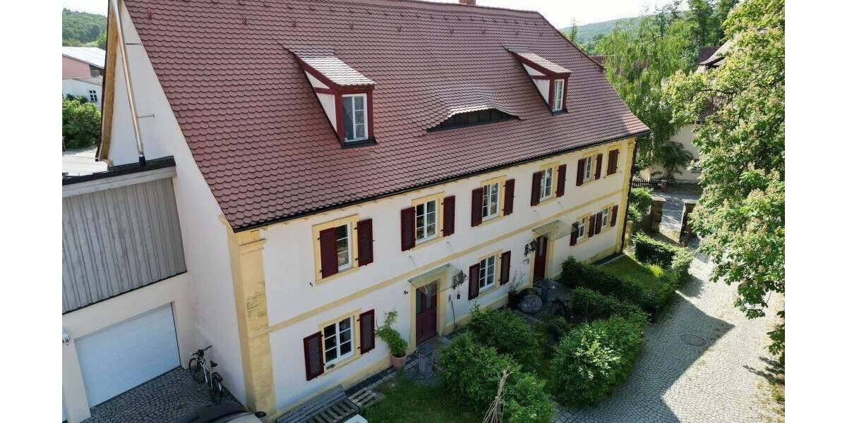 Doppelhaushälfte Stegaurach Waizendorf - 7 Zimmer, 176 m&sup2;, 527.000&euro; | Angebot:25773877