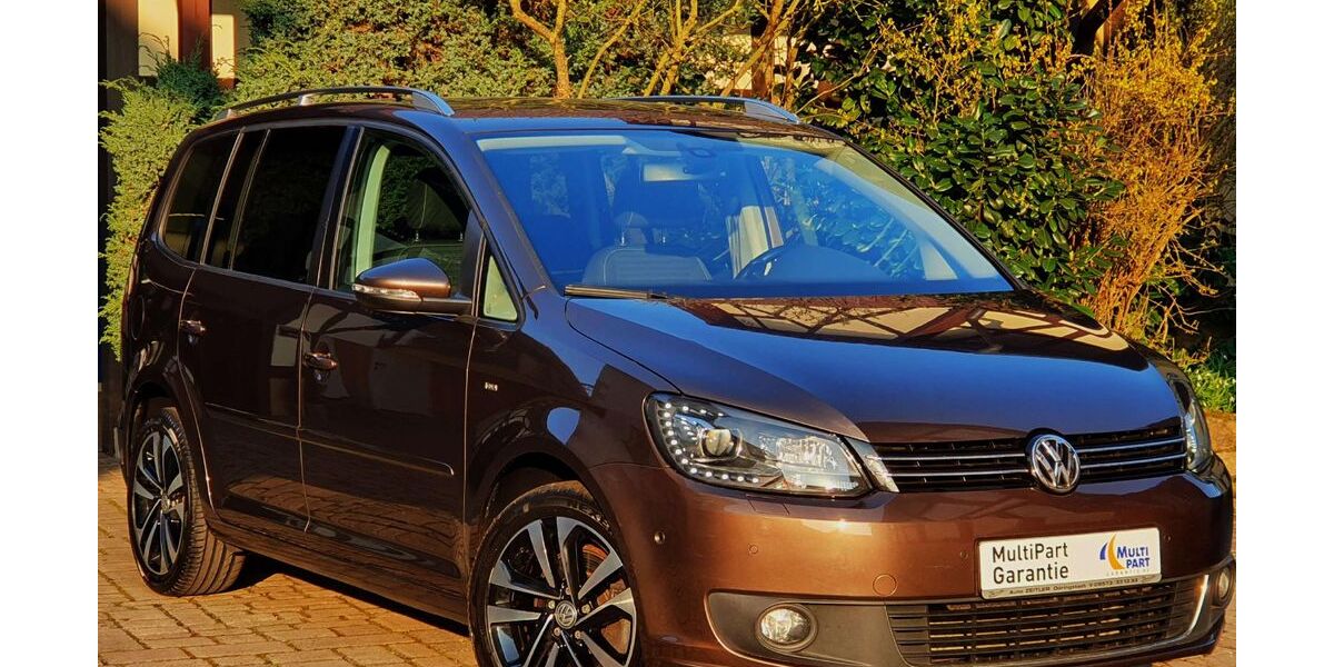 VW Touran 128.000 km 13.880 &euro; Ebensfeld-Döringstadt 96250