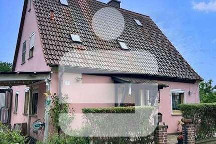 Haus Burghaslach - 6 Zimmer, 114 m&sup2;, 349.000&euro; | Angebot:24362493