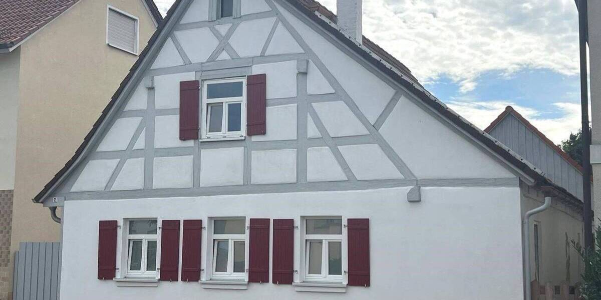 Einfamilienhaus Eggolsheim - 4 Zimmer, 132 m&sup2;, 380.000&euro; | Angebot:26797316