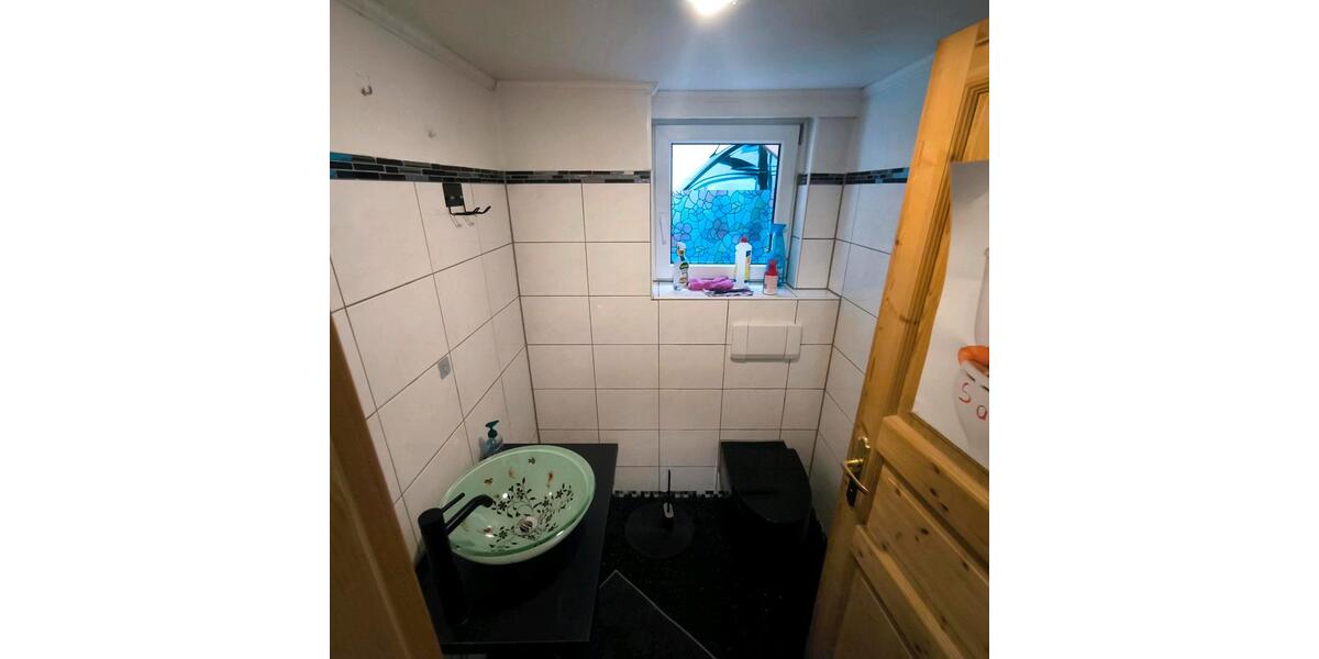 Einfamilienhaus Burgebrach - 8 Zimmer, 235 m&sup2;, 225.000&euro; | Angebot:26777158