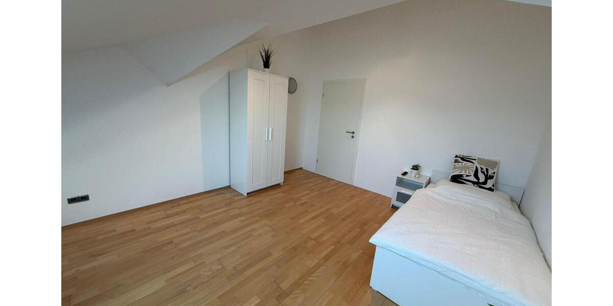 Etagenwohnung Bamberg Bamberg-Ost - 1 Zimmer, 297 m&sup2;, 435&euro; | Angebot:26560579