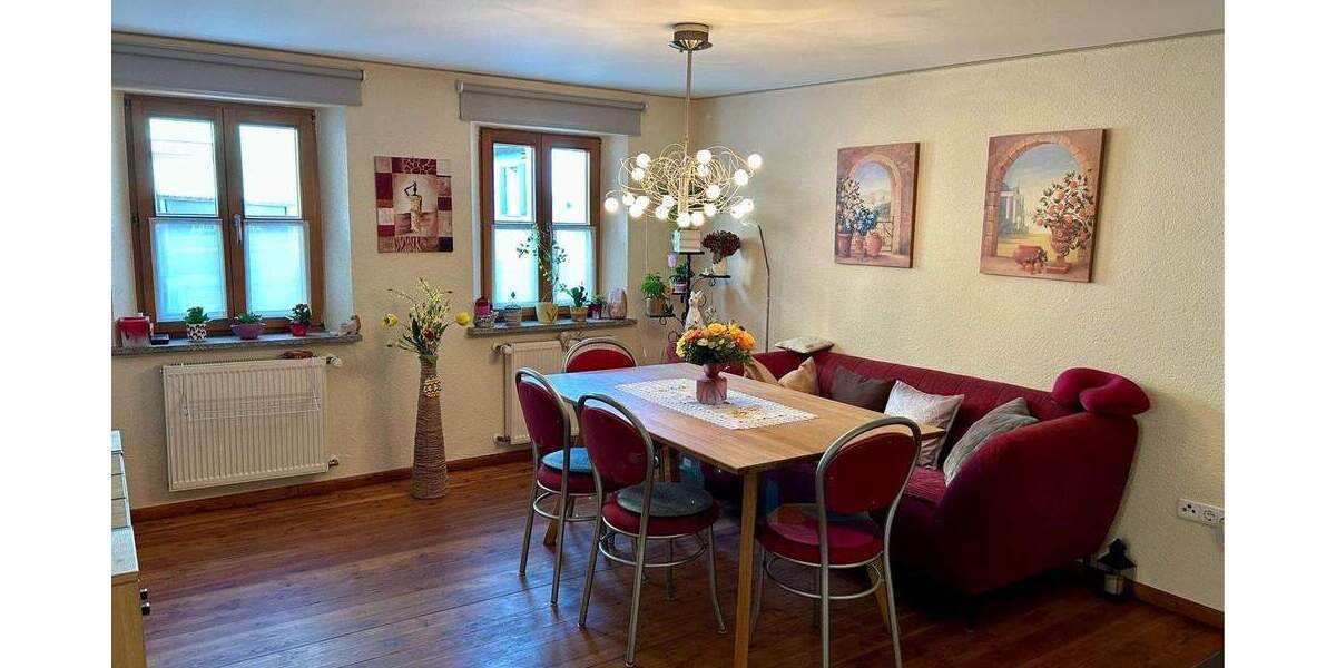 Einfamilienhaus Höchstadt - 6 Zimmer, 173 m&sup2;, 349.000&euro; | Angebot:25671209