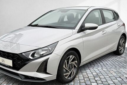 Hyundai i20 2.390 km 18.879 &euro; Bamberg 96052