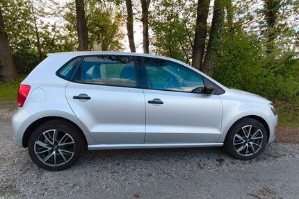 VW Polo 95.300 km 4.999 &euro; Aufseß 91347