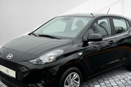 Hyundai i10 8.490 km 14.879 &euro; Bamberg 96052