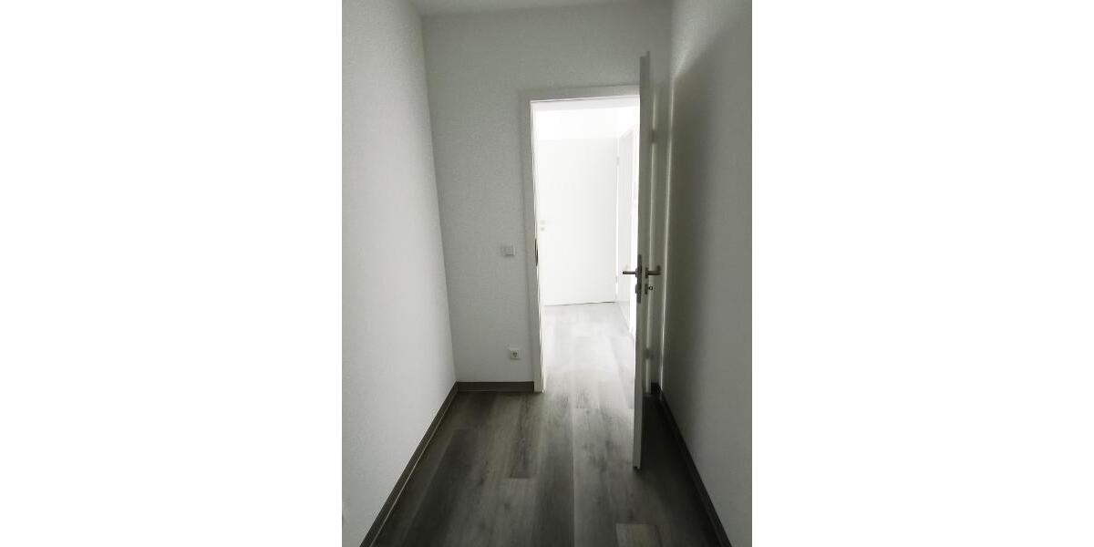 2 Zi. Wohnung (Nr. 8) im OG mit Balkon - Etagenwohnung Adelsdorf OT | Angebot:26831488