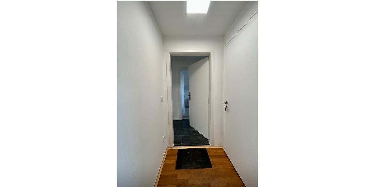 Dachgeschoßwohnung Forchheim - 3 Zimmer, 60 m&sup2;, 800&euro; | Angebot:25209886