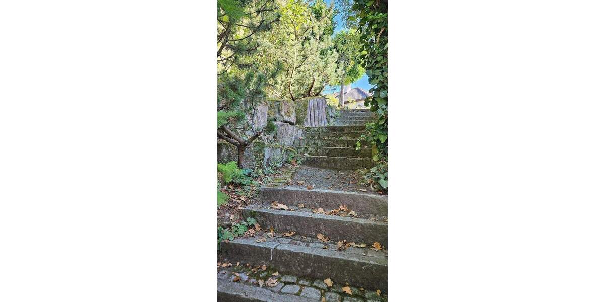 Einfamilienhaus Forchheim - 7 Zimmer, 222 m&sup2;, 947.000&euro; | Angebot:25665469